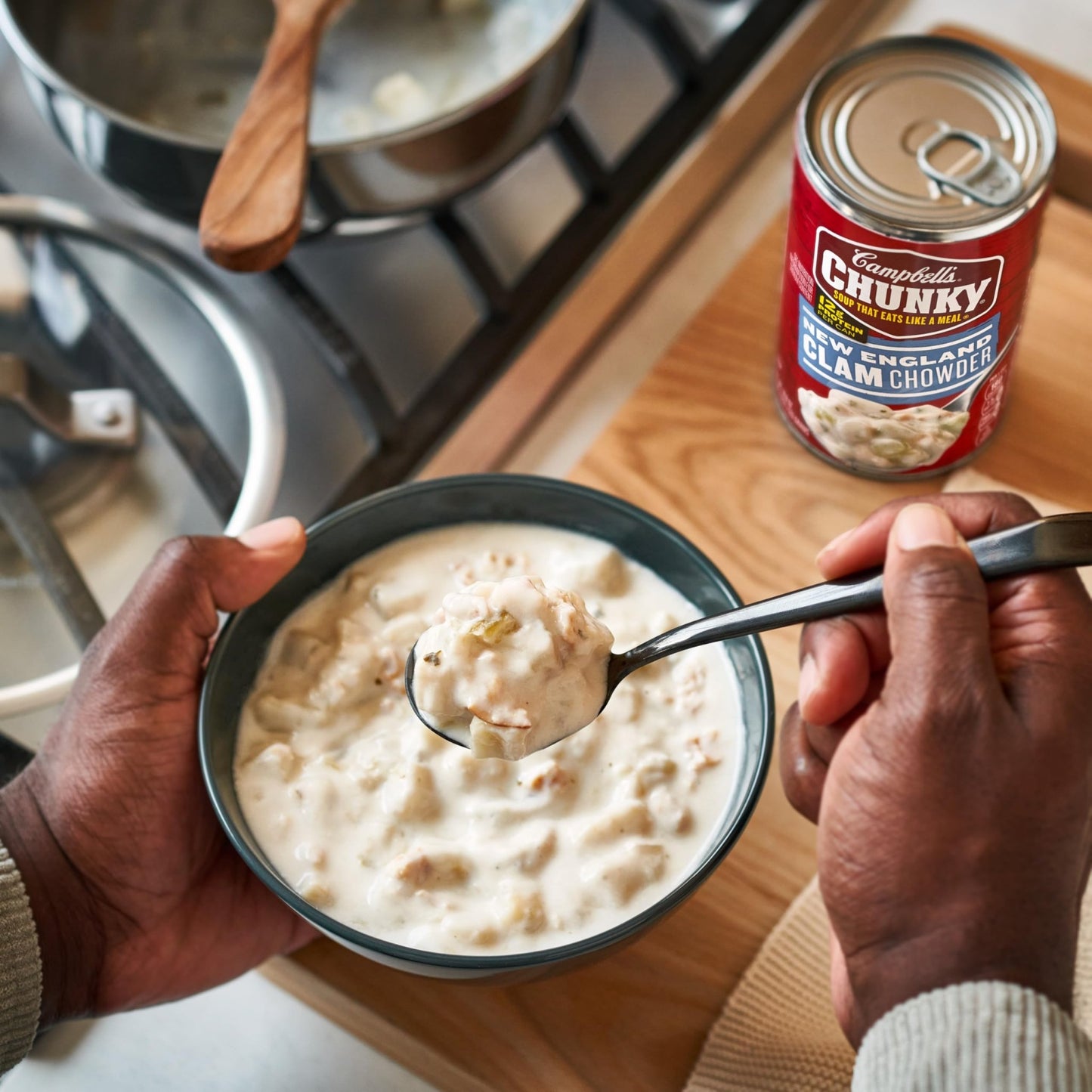 Campbell's Chunky Soup, New England Clam Chowder, 18.8 Ounce Can (Case Of 12) - Fresh Hearth