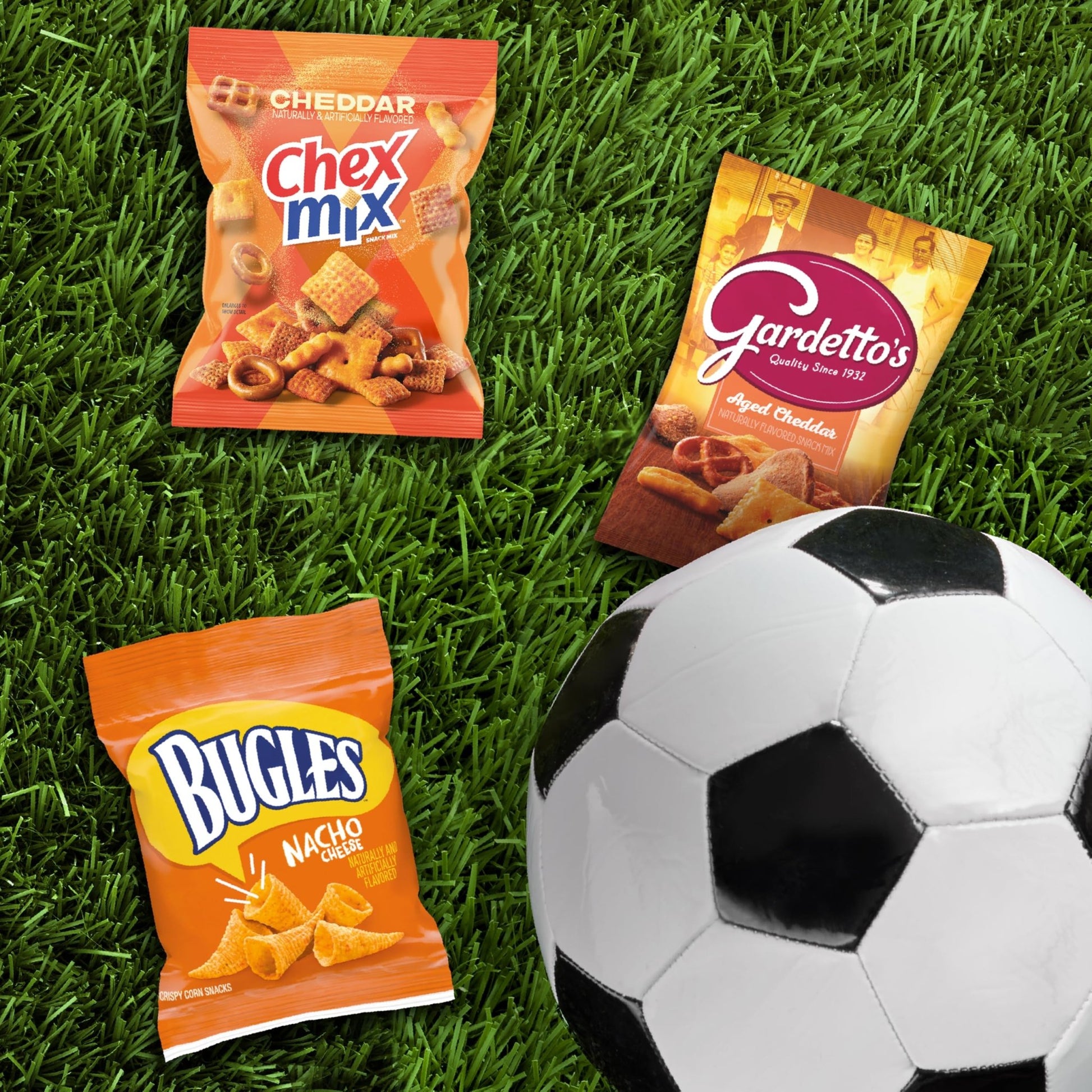 Cheesy Mix Variety Pack Snacks, Chex Mix Cheddar, Bugles Nacho Cheese, Gardetto's Aged Cheddar, 20 Ct, 28.875 oz - Fresh Hearth