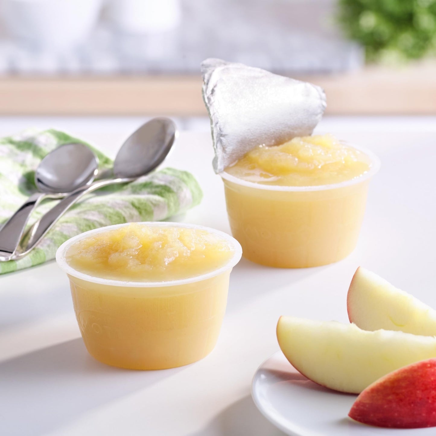Mott's Apple & Cinnamon Variety Pack Applesauce, 4 oz cups, 36 count, No Artificial Flavors, Good Source Of Vitamin C, Nutritious Option For The Whole Family - Fresh Hearth