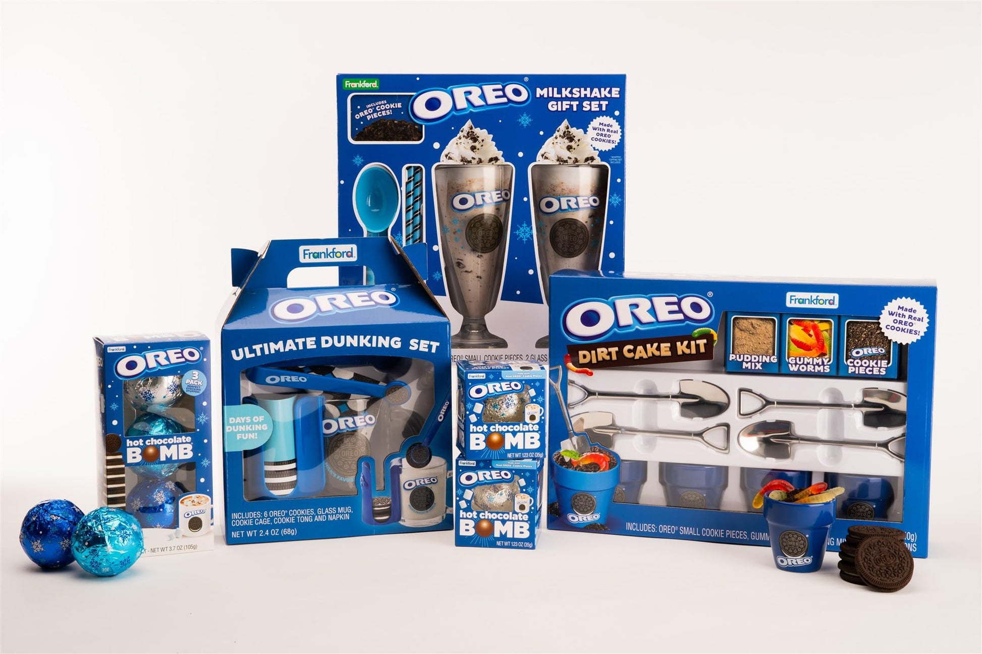 OREO Ultimate Dunking Gift Set With OREO Cookies, Glass Mug, Cookie Holder & Dunking Tongs, By Frankford Candy - Fresh Hearth
