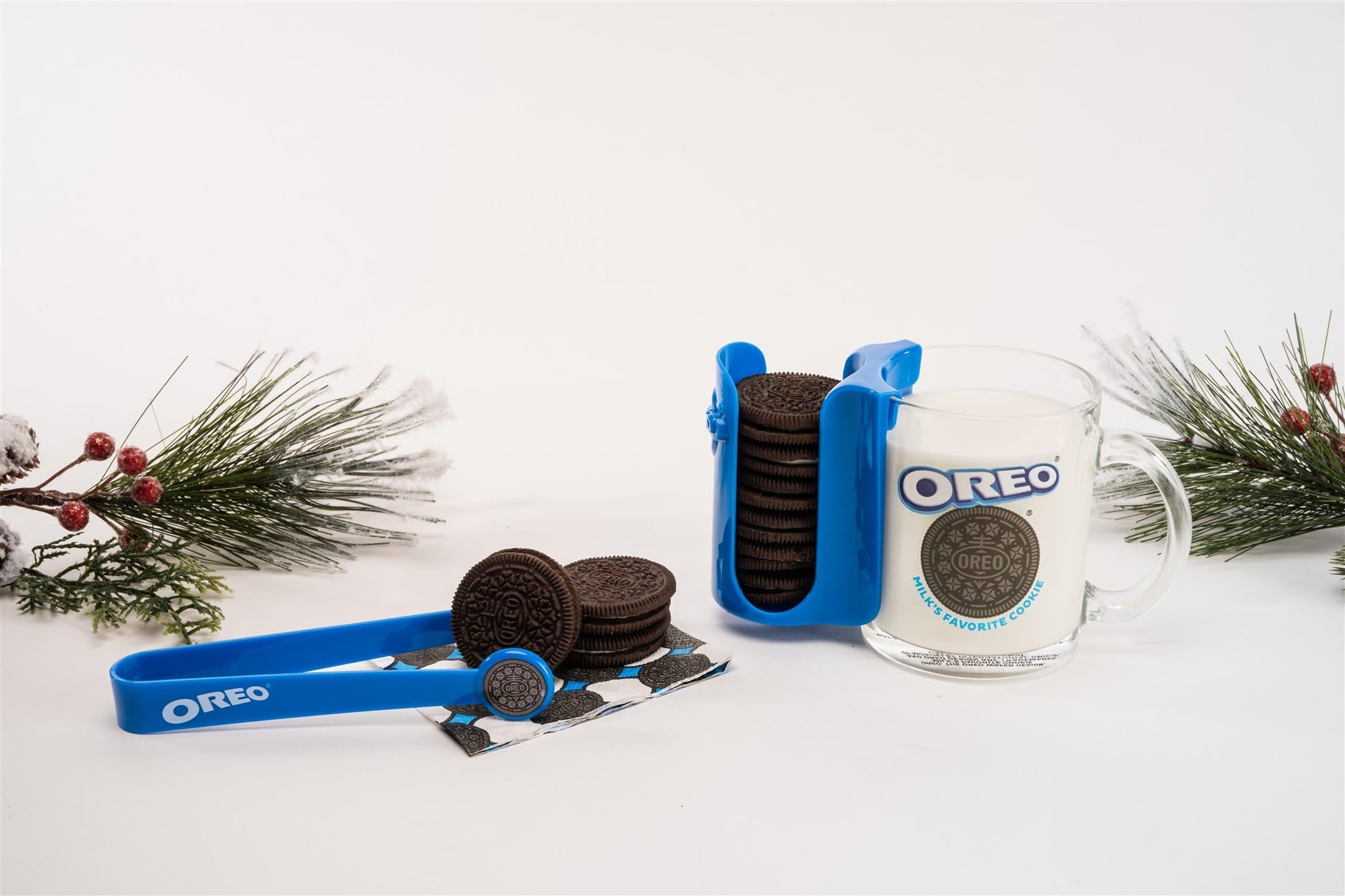 OREO Ultimate Dunking Gift Set With OREO Cookies, Glass Mug, Cookie Holder & Dunking Tongs, By Frankford Candy - Fresh Hearth