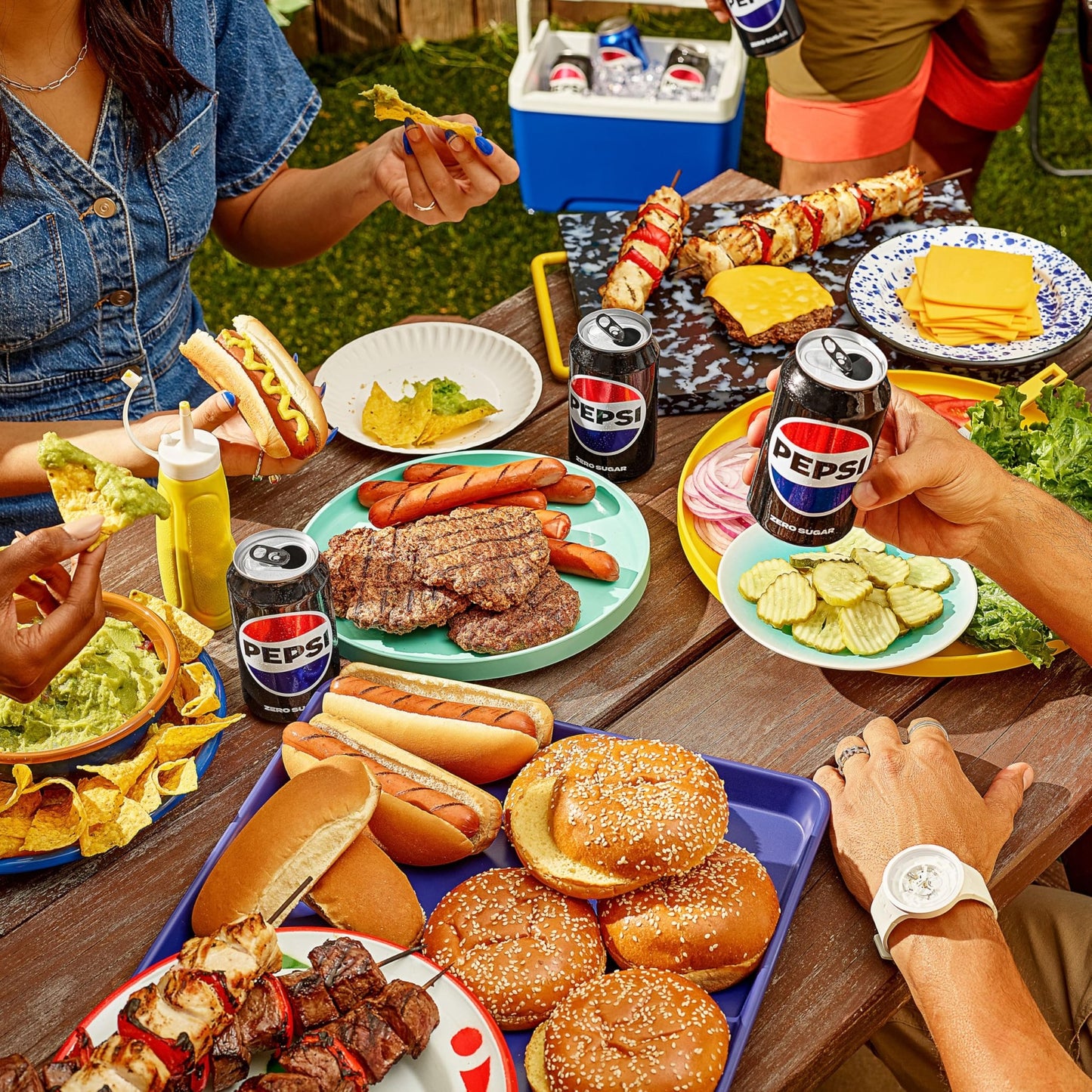 Pepsi Wild Cherry Cola Soda Pop Mini Cans, 7.5 Ounce Mini Cans (10 Pack) (Packaging May Vary) - Fresh Hearth