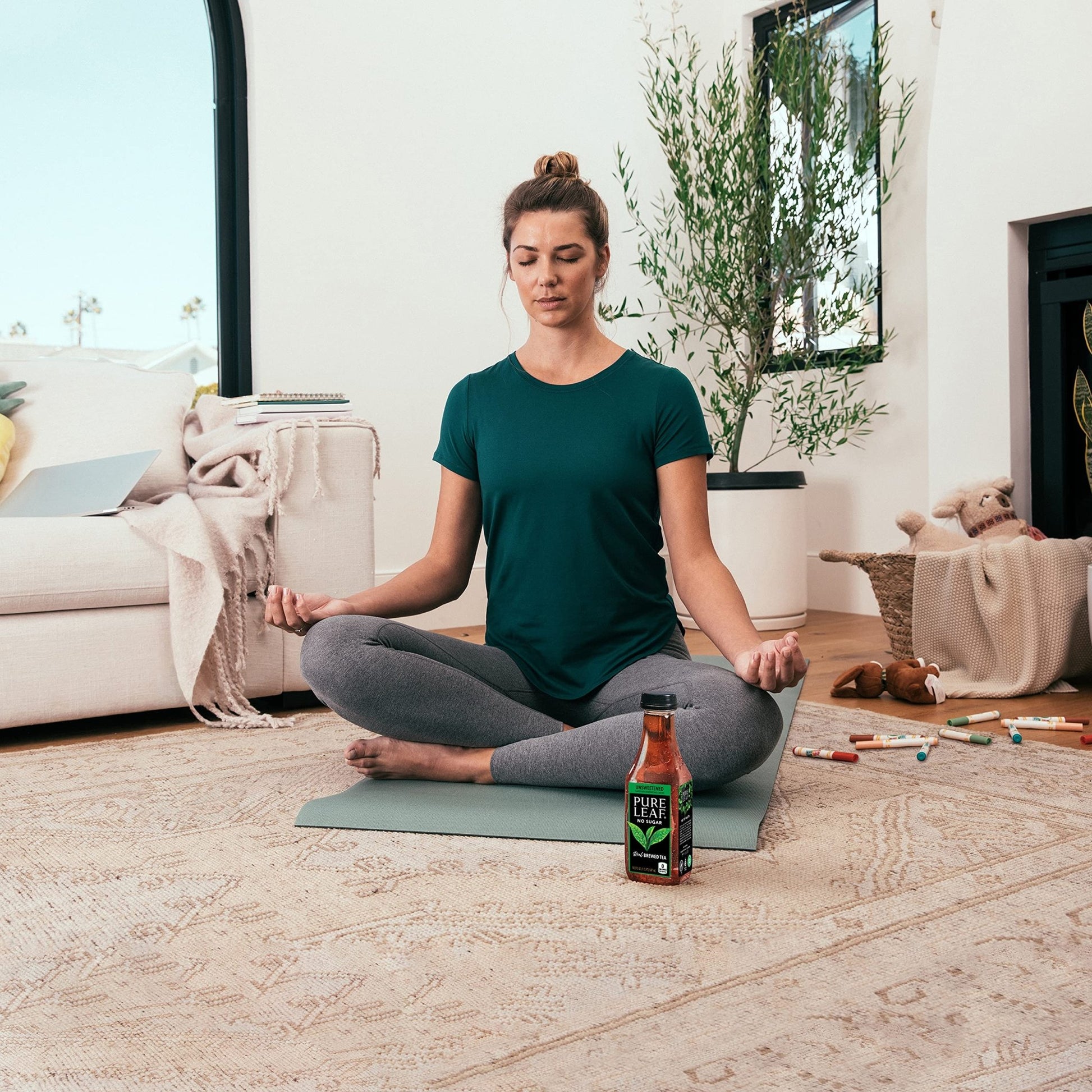 Pure Leaf Iced Tea, Unsweetened 3 Flavor Variety Pack, Zero Sugar & Zero Calories, 18.5 Fl Oz Bottles (Pack of 12) - Fresh Hearth