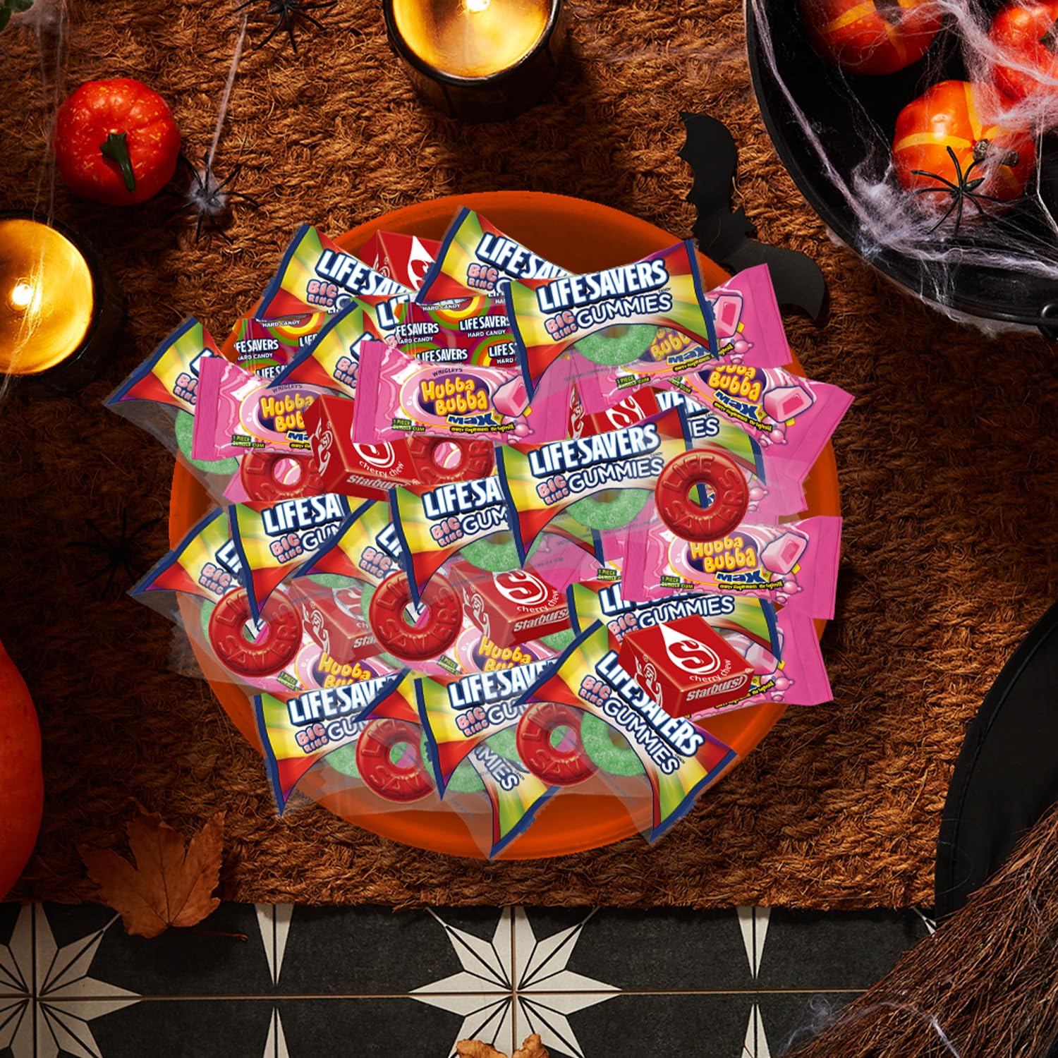 Wrigley's STARBURST, LIFE SAVERS, HUBBA BUBBA & LIFE SAVERS Gummies Halloween Candy Assortment, 95 Ct Bulk Bag - Fresh Hearth